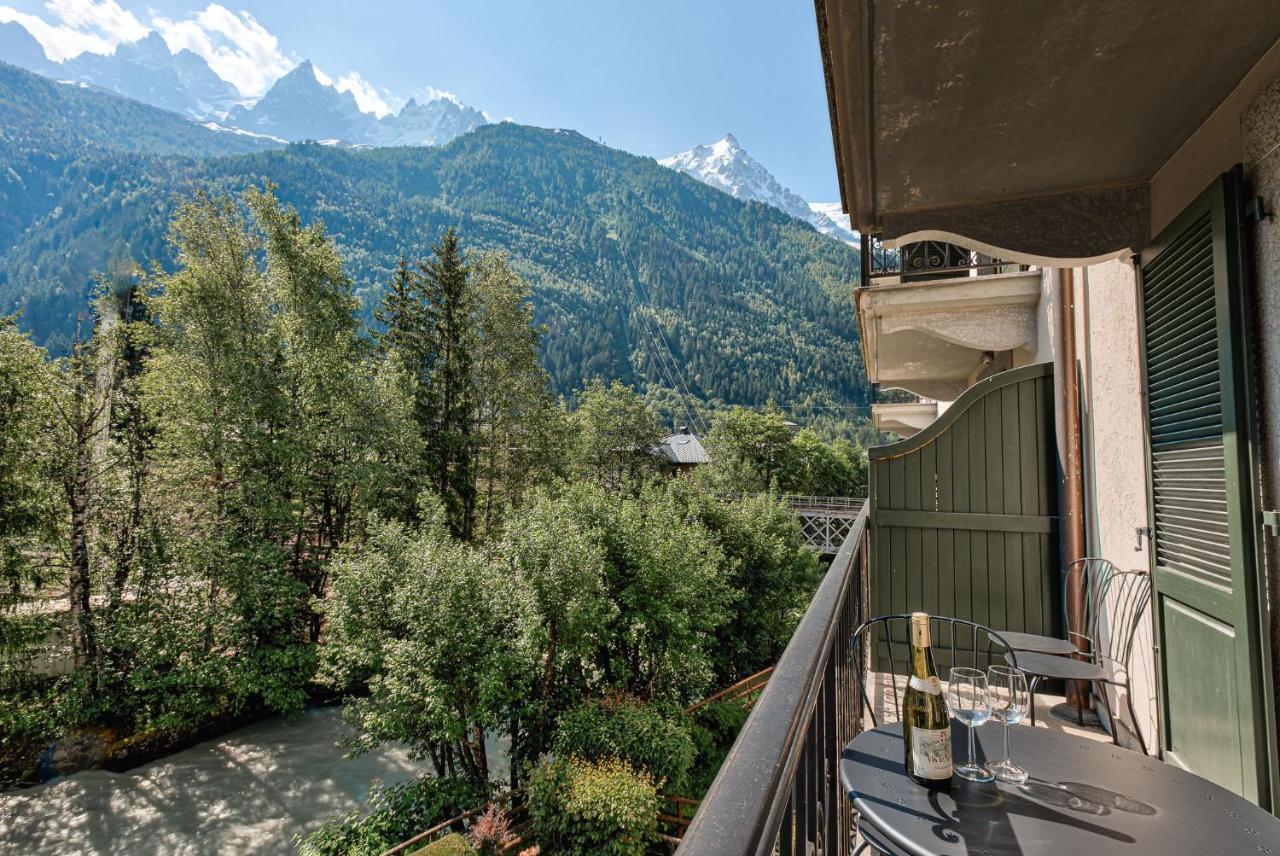 Apartment Cosmiques - Alpes Travel - Central Chamonix - Sleeps 4 Exterior foto